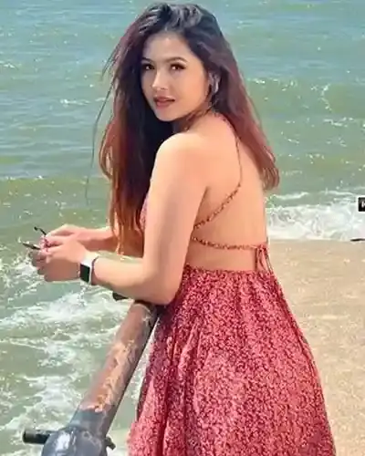 Call Girls in Usilampatti